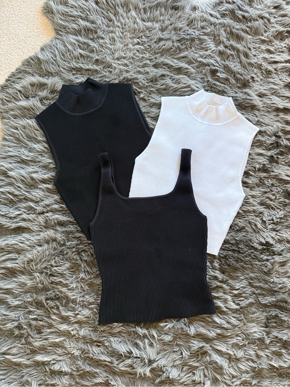 Aritzia Babaton Sculpt Knit Lot